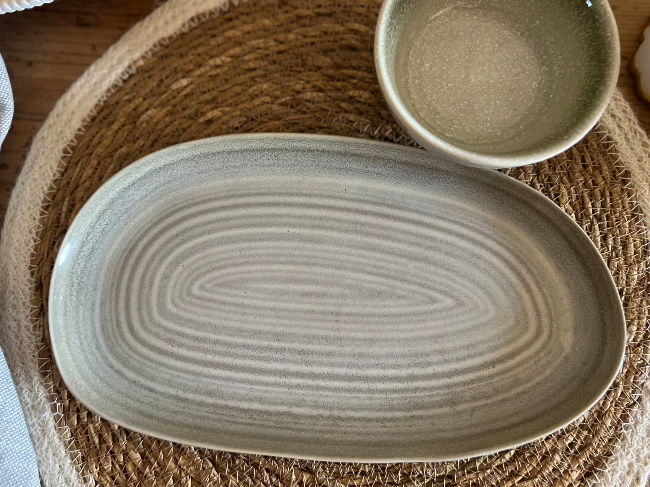 Sage Oval Plate