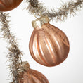 Load image into Gallery viewer, Vintage Ball & Tinsel Garland