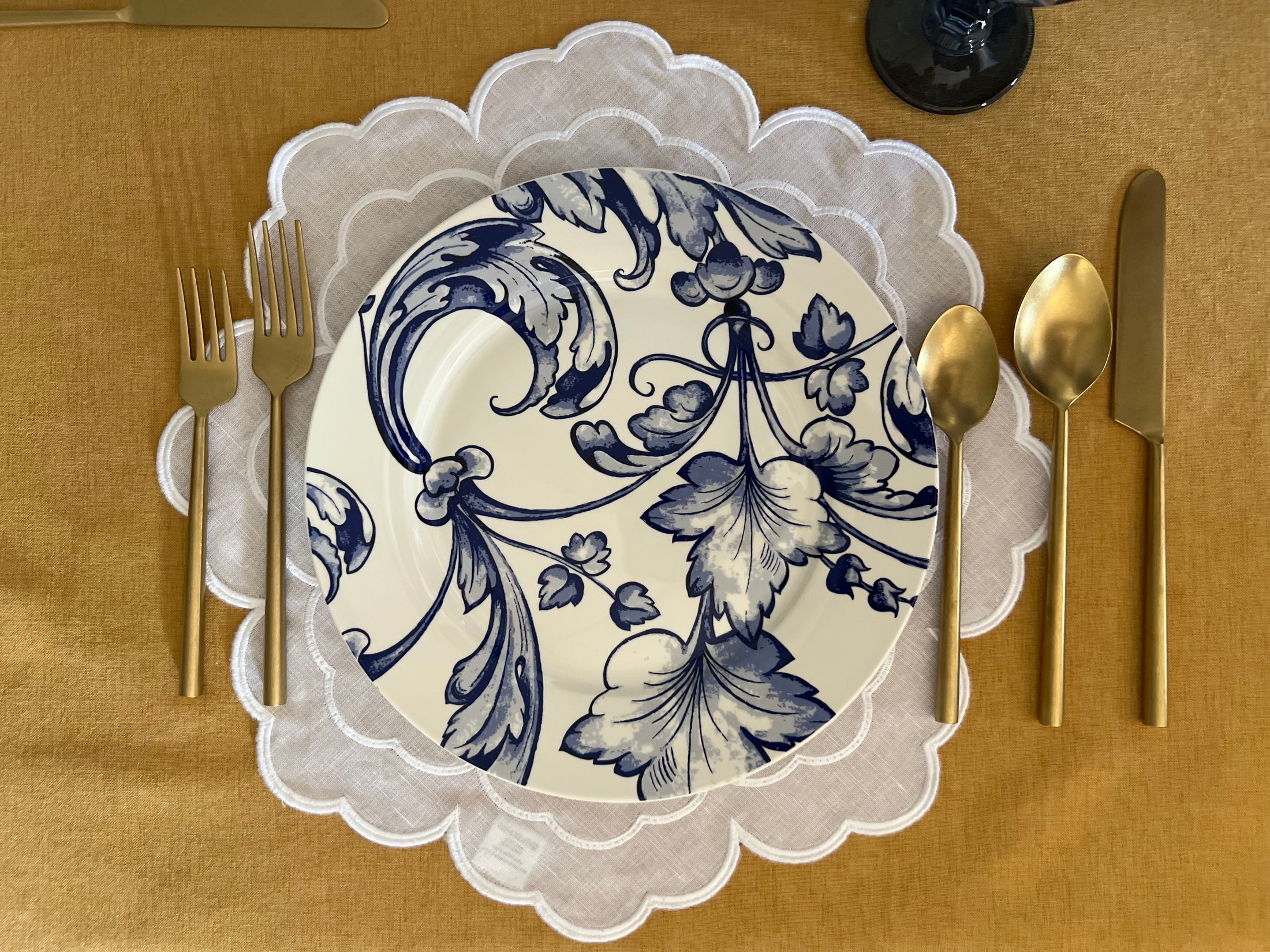 Blue Floral China Dinner Plate Set