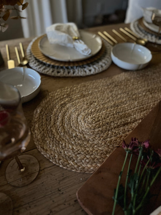 Oval Jute Table Runner