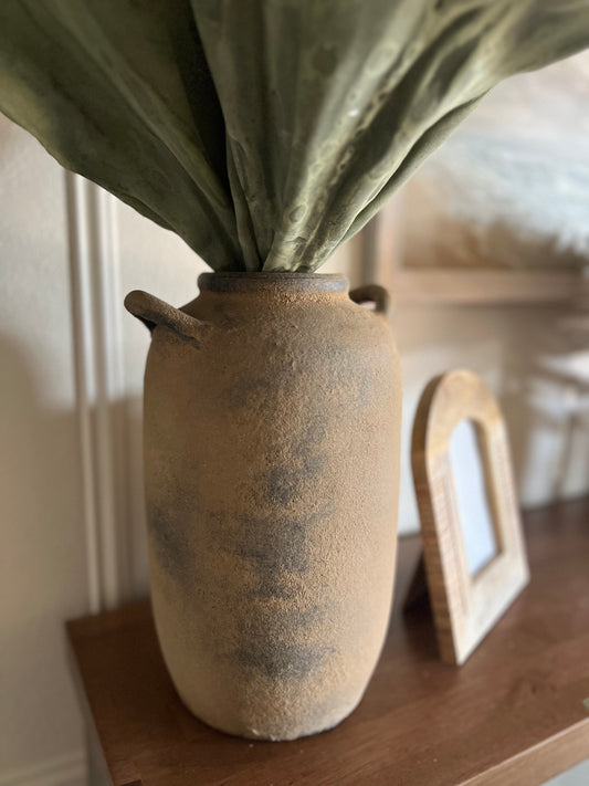 Mira Clay Vase